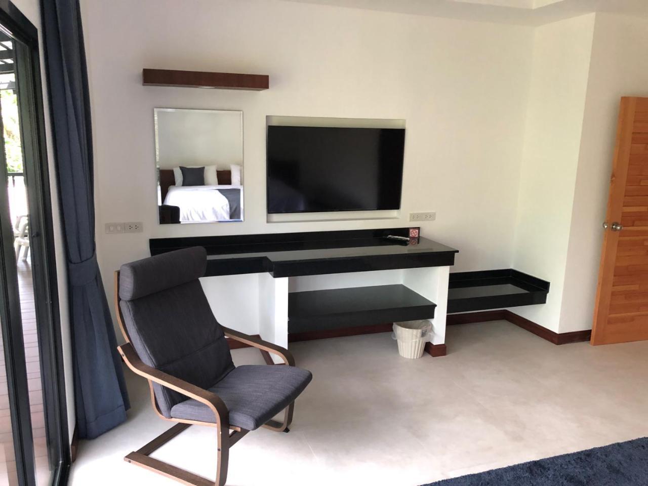 Noble House Beach Resort Koh Lanta Ngoại thất bức ảnh